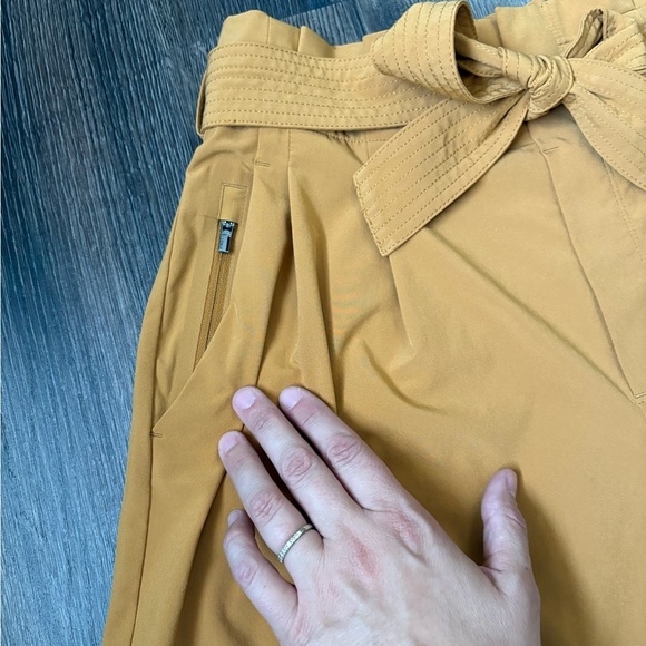 Athleta Skyline Shorts | Size 6 | Gold/Mustard - Picture 5 of 10
